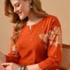 Women's Green Printed Cotton Short Kurti