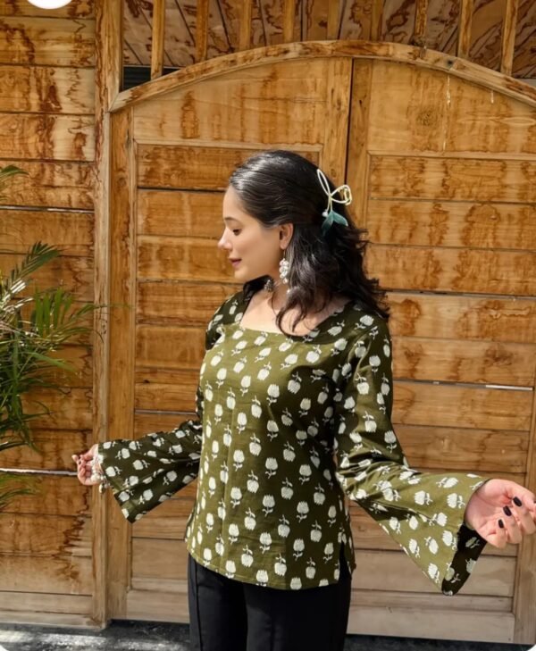 Women's Henna Printed Cotton Short Kurti
