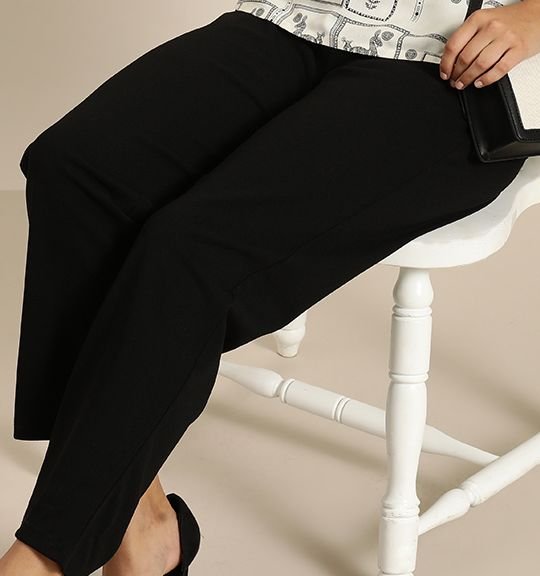 Women's White-Black Printed Short Kurti